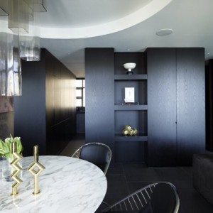 #31DaysofDesignFabulous - www.designlibrary.com.au - Day 13 -Greg Natale #Interior Design Elizabeth Bay Apartment Dining Table